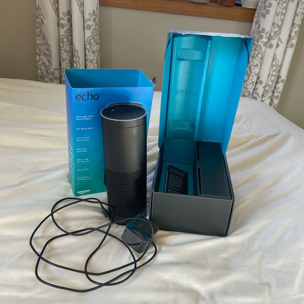 Amazon Alexa Echo 1st Gen